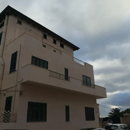 Zona Residenziale, Incantevole Vista Mare Via Antonio Gramsci, 18, 07041 Ss Apartment *