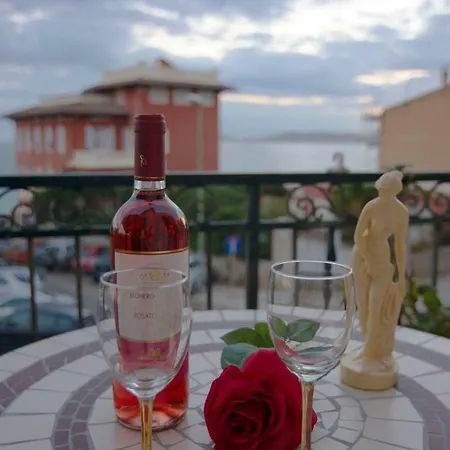 Appartamento Zona Residenziale, Incantevole Vista Mare Alghero