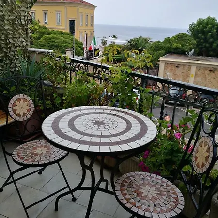 Zona Residenziale, Incantevole Vista Mare Via Antonio Gramsci, 18, 07041 Ss Apartment *